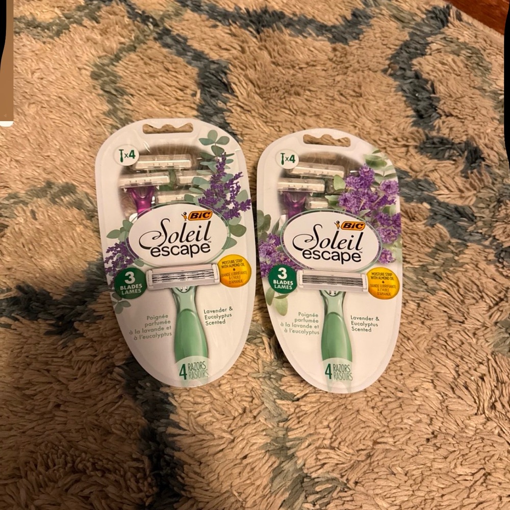 BIC soleil escape women’s lavender & eucalyptus razors